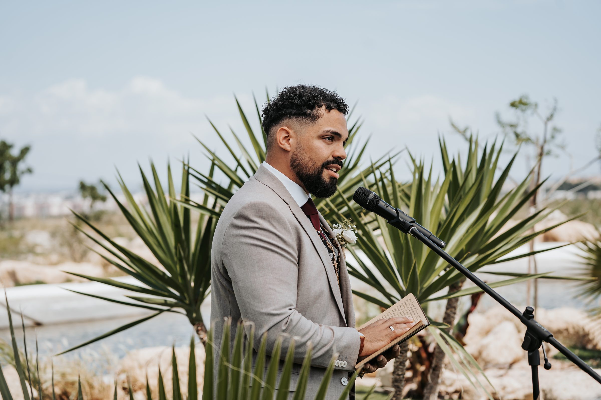 Isaac & Marta — foto 04 de la boda en Finca Los Caleros